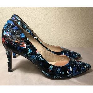 L.K. Bennett blue print heels size 38 8 M